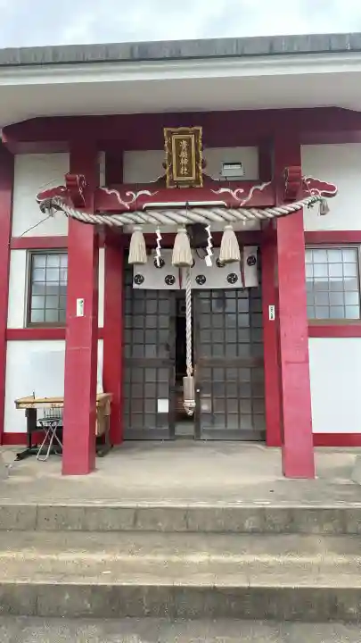 貴船神社の{uncategorized: "未分類", other: "その他", undefined: "問題あり", building: "その他建物", grave: "お墓", sacred_gate: "鳥居", guardian: "狛犬", statue: "像", buddha: "仏像", history: "歴史", nature: "自然", garden: "庭園", animal: "動物", pagoda: "塔", temizu: "手水舎", mountain_gate: "山門・神門", sanctuary: "本殿・本堂", subordinate: "末社・摂社", art: "芸術", scenery: "景色", jizo: "地蔵", ema: "絵馬", goshuin: "御朱印", omikuji: "おみくじ", items: "授与品その他", amulet: "お守り", goshuincho: "御朱印帳", eats: "食事", festival: "お祭り", votive_dance: "神楽", shichigosan: "七五三参", wedding: "結婚式", experience: "体験その他", initially: "初詣", around: "周辺", anti_infection: "感染症対策"}