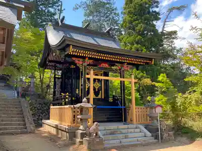 武蔵御嶽神社の末社・摂社
