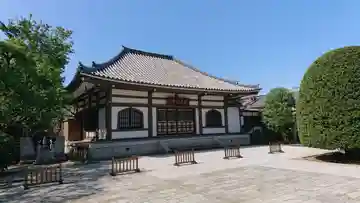 龍光寺の本殿・本堂