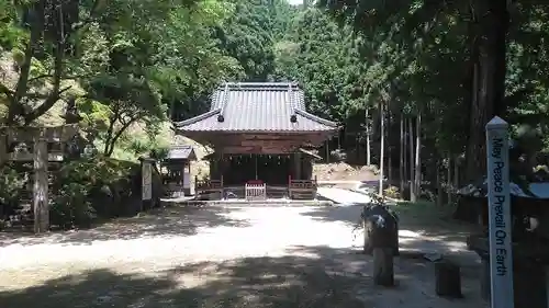 三所神社の本殿・本堂
