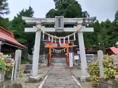 鼬幣稲荷神社の鳥居