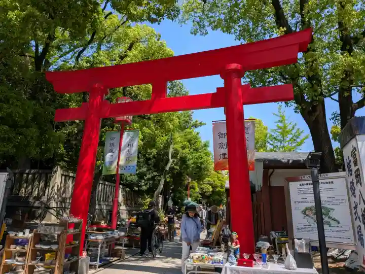 富岡八幡宮の{uncategorized: "未分類", other: "その他", undefined: "問題あり", building: "その他建物", grave: "お墓", sacred_gate: "鳥居", guardian: "狛犬", statue: "像", buddha: "仏像", history: "歴史", nature: "自然", garden: "庭園", animal: "動物", pagoda: "塔", temizu: "手水舎", mountain_gate: "山門・神門", sanctuary: "本殿・本堂", subordinate: "末社・摂社", art: "芸術", scenery: "景色", jizo: "地蔵", ema: "絵馬", goshuin: "御朱印", omikuji: "おみくじ", items: "授与品その他", amulet: "お守り", goshuincho: "御朱印帳", eats: "食事", festival: "お祭り", votive_dance: "神楽", shichigosan: "七五三参", wedding: "結婚式", experience: "体験その他", initially: "初詣", around: "周辺", anti_infection: "感染症対策"}