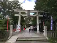 鎮守氷川神社の鳥居