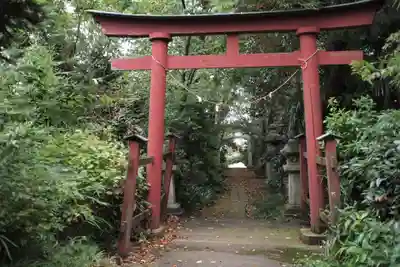 頼政神社の鳥居
