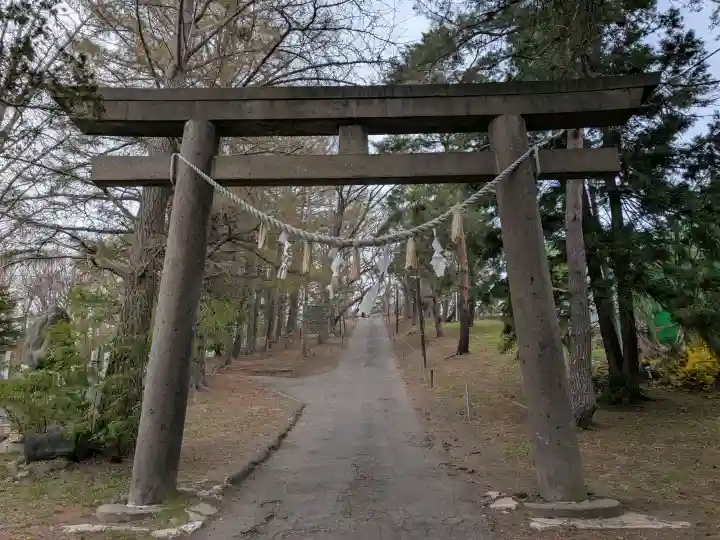 相馬神社の{uncategorized: "未分類", other: "その他", undefined: "問題あり", building: "その他建物", grave: "お墓", sacred_gate: "鳥居", guardian: "狛犬", statue: "像", buddha: "仏像", history: "歴史", nature: "自然", garden: "庭園", animal: "動物", pagoda: "塔", temizu: "手水舎", mountain_gate: "山門・神門", sanctuary: "本殿・本堂", subordinate: "末社・摂社", art: "芸術", scenery: "景色", jizo: "地蔵", ema: "絵馬", goshuin: "御朱印", omikuji: "おみくじ", items: "授与品その他", amulet: "お守り", goshuincho: "御朱印帳", eats: "食事", festival: "お祭り", votive_dance: "神楽", shichigosan: "七五三参", wedding: "結婚式", experience: "体験その他", initially: "初詣", around: "周辺", anti_infection: "感染症対策"}