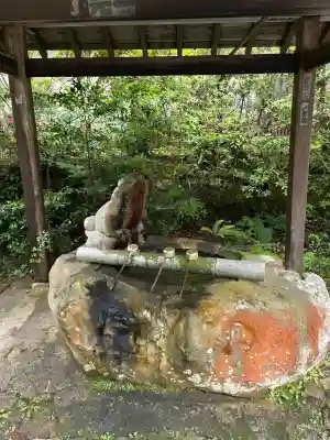 藥王院温泉寺の{uncategorized: "未分類", other: "その他", undefined: "問題あり", building: "その他建物", grave: "お墓", sacred_gate: "鳥居", guardian: "狛犬", statue: "像", buddha: "仏像", history: "歴史", nature: "自然", garden: "庭園", animal: "動物", pagoda: "塔", temizu: "手水舎", mountain_gate: "山門・神門", sanctuary: "本殿・本堂", subordinate: "末社・摂社", art: "芸術", scenery: "景色", jizo: "地蔵", ema: "絵馬", goshuin: "御朱印", omikuji: "おみくじ", items: "授与品その他", amulet: "お守り", goshuincho: "御朱印帳", eats: "食事", festival: "お祭り", votive_dance: "神楽", shichigosan: "七五三参", wedding: "結婚式", experience: "体験その他", initially: "初詣", around: "周辺", anti_infection: "感染症対策"}