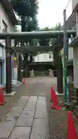 諏訪神社の鳥居