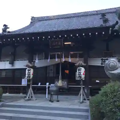 安立寺の本殿・本堂