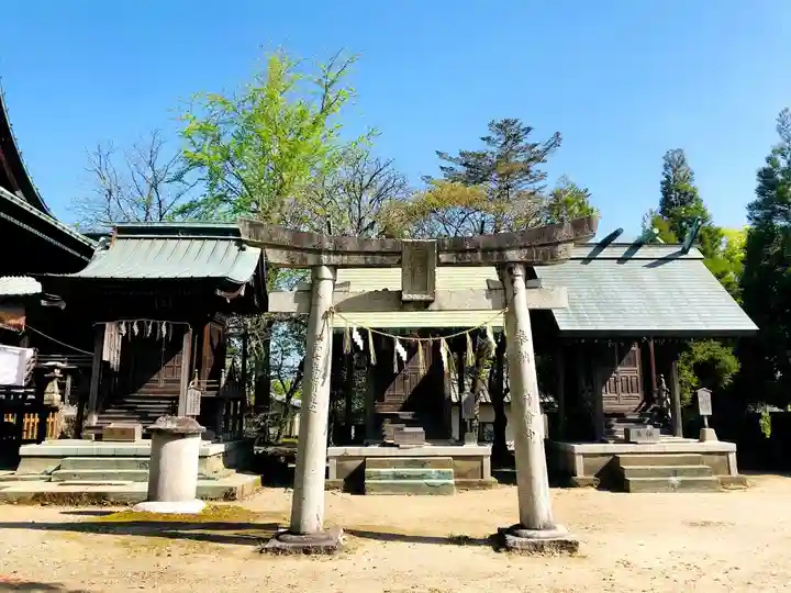 下庄八幡神社の末社・摂社