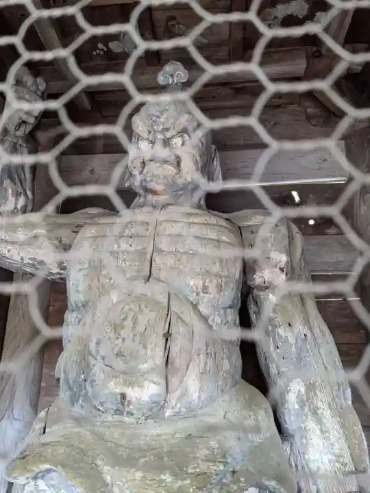 大矢田神社の像