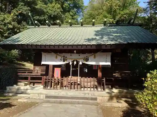 酒折宮の本殿・本堂