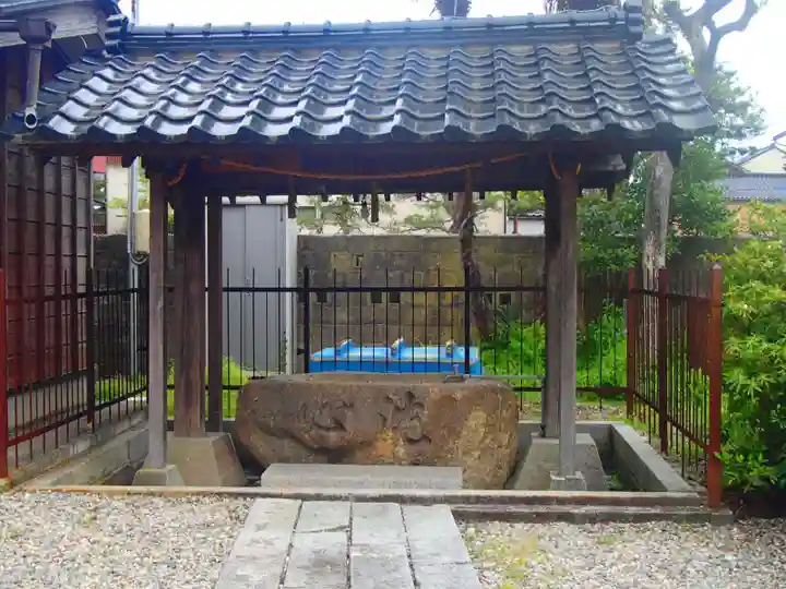 印鑰神社の手水舎