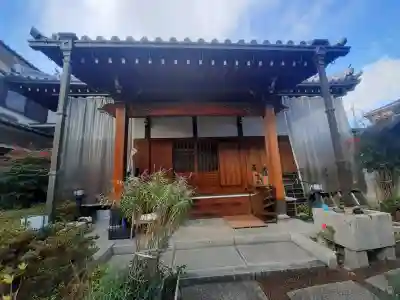 専念寺の{uncategorized: "未分類", other: "その他", undefined: "問題あり", building: "その他建物", grave: "お墓", sacred_gate: "鳥居", guardian: "狛犬", statue: "像", buddha: "仏像", history: "歴史", nature: "自然", garden: "庭園", animal: "動物", pagoda: "塔", temizu: "手水舎", mountain_gate: "山門・神門", sanctuary: "本殿・本堂", subordinate: "末社・摂社", art: "芸術", scenery: "景色", jizo: "地蔵", ema: "絵馬", goshuin: "御朱印", omikuji: "おみくじ", items: "授与品その他", amulet: "お守り", goshuincho: "御朱印帳", eats: "食事", festival: "お祭り", votive_dance: "神楽", shichigosan: "七五三参", wedding: "結婚式", experience: "体験その他", initially: "初詣", around: "周辺", anti_infection: "感染症対策"}