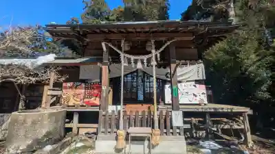 磐裂根裂神社の{uncategorized: "未分類", other: "その他", undefined: "問題あり", building: "その他建物", grave: "お墓", sacred_gate: "鳥居", guardian: "狛犬", statue: "像", buddha: "仏像", history: "歴史", nature: "自然", garden: "庭園", animal: "動物", pagoda: "塔", temizu: "手水舎", mountain_gate: "山門・神門", sanctuary: "本殿・本堂", subordinate: "末社・摂社", art: "芸術", scenery: "景色", jizo: "地蔵", ema: "絵馬", goshuin: "御朱印", omikuji: "おみくじ", items: "授与品その他", amulet: "お守り", goshuincho: "御朱印帳", eats: "食事", festival: "お祭り", votive_dance: "神楽", shichigosan: "七五三参", wedding: "結婚式", experience: "体験その他", initially: "初詣", around: "周辺", anti_infection: "感染症対策"}