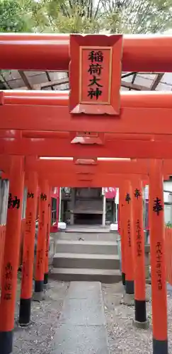 小岩神社の末社・摂社
