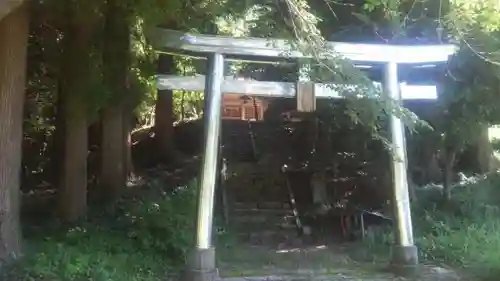 鹿川神社の鳥居