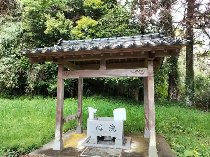 大宮神社の{uncategorized: "未分類", other: "その他", undefined: "問題あり", building: "その他建物", grave: "お墓", sacred_gate: "鳥居", guardian: "狛犬", statue: "像", buddha: "仏像", history: "歴史", nature: "自然", garden: "庭園", animal: "動物", pagoda: "塔", temizu: "手水舎", mountain_gate: "山門・神門", sanctuary: "本殿・本堂", subordinate: "末社・摂社", art: "芸術", scenery: "景色", jizo: "地蔵", ema: "絵馬", goshuin: "御朱印", omikuji: "おみくじ", items: "授与品その他", amulet: "お守り", goshuincho: "御朱印帳", eats: "食事", festival: "お祭り", votive_dance: "神楽", shichigosan: "七五三参", wedding: "結婚式", experience: "体験その他", initially: "初詣", around: "周辺", anti_infection: "感染症対策"}
