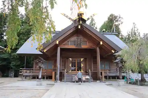 開成山大神宮の本殿・本堂
