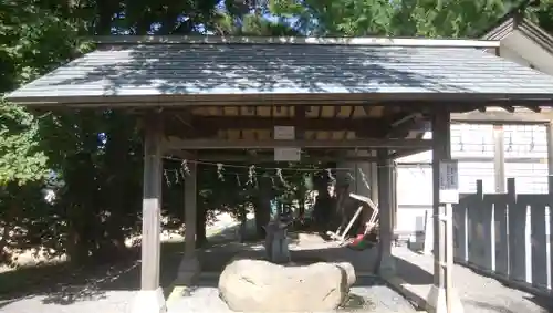 三嶋神社の手水