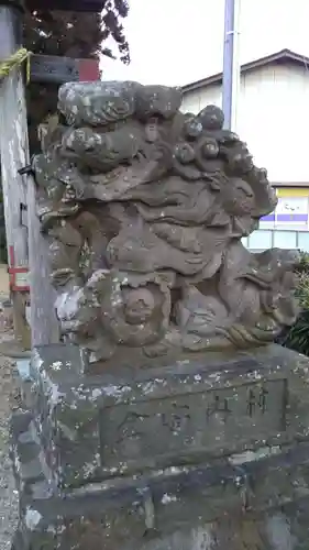 八幡神社の狛犬