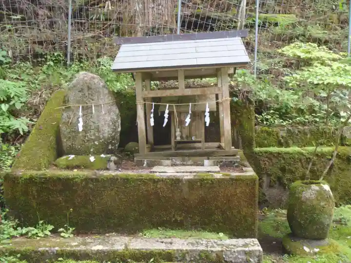 早房八幡神社(岐阜県)
