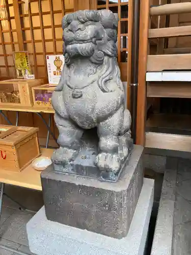 小網神社の狛犬