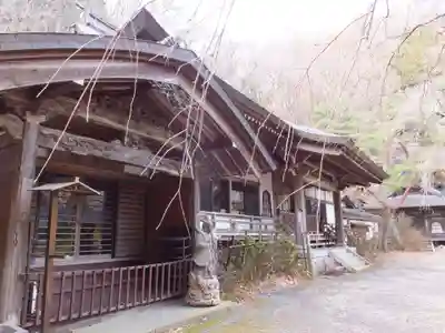 釋尊寺の本殿・本堂