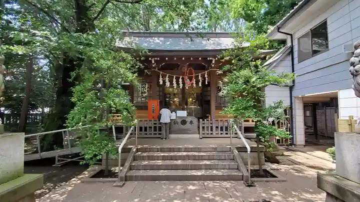 神明氷川神社の本殿・本堂
