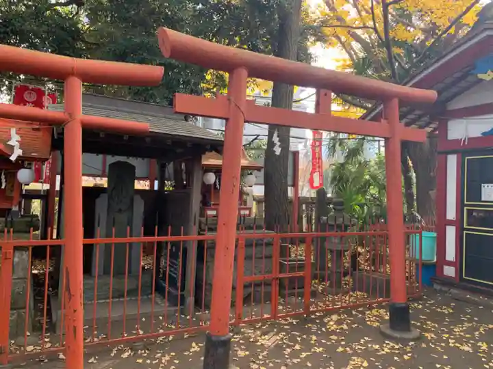 笠䅣稲荷神社の末社・摂社