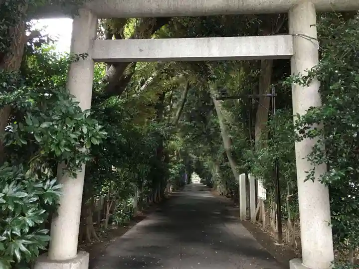 岩槻久伊豆神社の鳥居