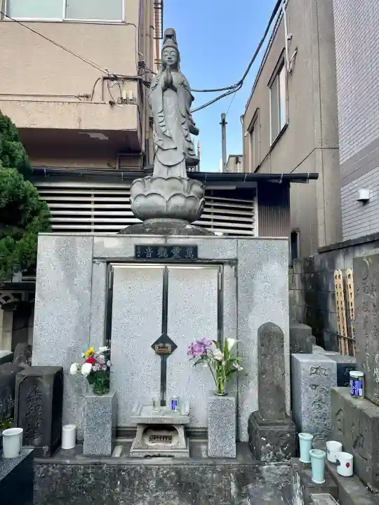 金蔵寺の{uncategorized: "未分類", other: "その他", undefined: "問題あり", building: "その他建物", grave: "お墓", sacred_gate: "鳥居", guardian: "狛犬", statue: "像", buddha: "仏像", history: "歴史", nature: "自然", garden: "庭園", animal: "動物", pagoda: "塔", temizu: "手水舎", mountain_gate: "山門・神門", sanctuary: "本殿・本堂", subordinate: "末社・摂社", art: "芸術", scenery: "景色", jizo: "地蔵", ema: "絵馬", goshuin: "御朱印", omikuji: "おみくじ", items: "授与品その他", amulet: "お守り", goshuincho: "御朱印帳", eats: "食事", festival: "お祭り", votive_dance: "神楽", shichigosan: "七五三参", wedding: "結婚式", experience: "体験その他", initially: "初詣", around: "周辺", anti_infection: "感染症対策"}
