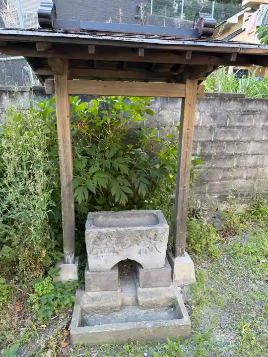 八雲神社の{uncategorized: "未分類", other: "その他", undefined: "問題あり", building: "その他建物", grave: "お墓", sacred_gate: "鳥居", guardian: "狛犬", statue: "像", buddha: "仏像", history: "歴史", nature: "自然", garden: "庭園", animal: "動物", pagoda: "塔", temizu: "手水舎", mountain_gate: "山門・神門", sanctuary: "本殿・本堂", subordinate: "末社・摂社", art: "芸術", scenery: "景色", jizo: "地蔵", ema: "絵馬", goshuin: "御朱印", omikuji: "おみくじ", items: "授与品その他", amulet: "お守り", goshuincho: "御朱印帳", eats: "食事", festival: "お祭り", votive_dance: "神楽", shichigosan: "七五三参", wedding: "結婚式", experience: "体験その他", initially: "初詣", around: "周辺", anti_infection: "感染症対策"}