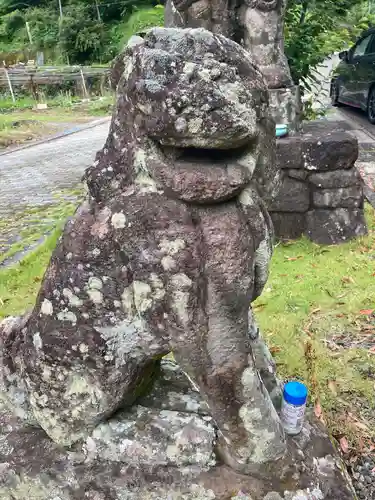 冠嶽神社の狛犬