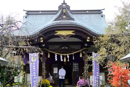 牛天神北野神社の本殿・本堂