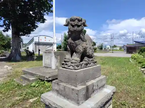 沼田神社の狛犬