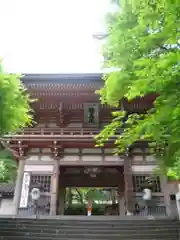 鞍馬寺の山門