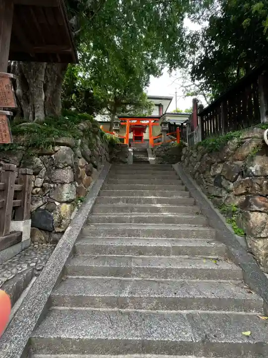 手力雄神社(春日大社境外末社)の{uncategorized: "未分類", other: "その他", undefined: "問題あり", building: "その他建物", grave: "お墓", sacred_gate: "鳥居", guardian: "狛犬", statue: "像", buddha: "仏像", history: "歴史", nature: "自然", garden: "庭園", animal: "動物", pagoda: "塔", temizu: "手水舎", mountain_gate: "山門・神門", sanctuary: "本殿・本堂", subordinate: "末社・摂社", art: "芸術", scenery: "景色", jizo: "地蔵", ema: "絵馬", goshuin: "御朱印", omikuji: "おみくじ", items: "授与品その他", amulet: "お守り", goshuincho: "御朱印帳", eats: "食事", festival: "お祭り", votive_dance: "神楽", shichigosan: "七五三参", wedding: "結婚式", experience: "体験その他", initially: "初詣", around: "周辺", anti_infection: "感染症対策"}
