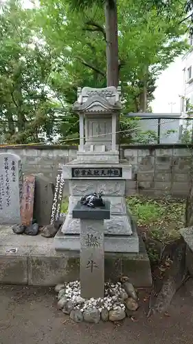 穴切大神社の末社