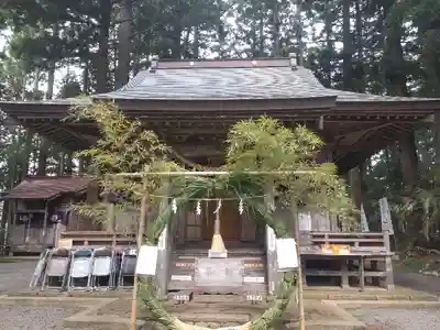 坪沼八幡神社の本殿・本堂