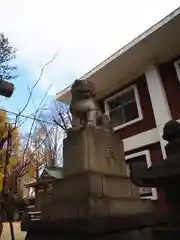 諏訪神社の狛犬