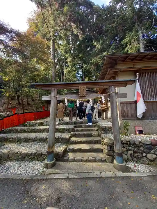 御髪神社の鳥居