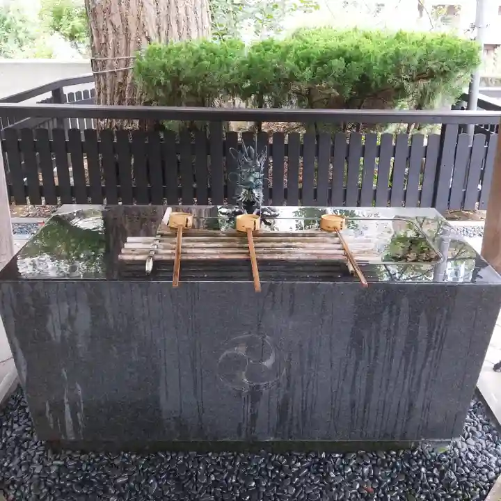 熊野神社の手水舎