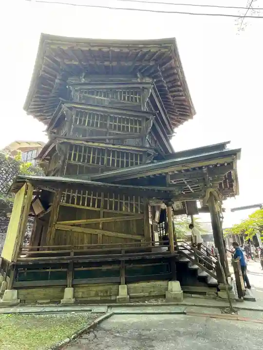 円通三匝堂(さざえ堂)(福島県)