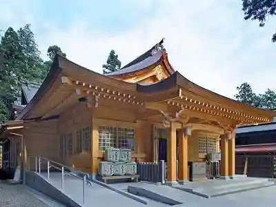 高麗神社の本殿・本堂