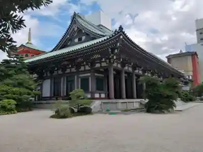 東長寺の本殿・本堂