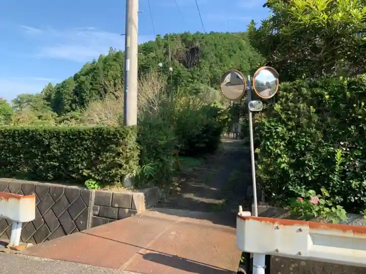 神社(名称不明)の周辺