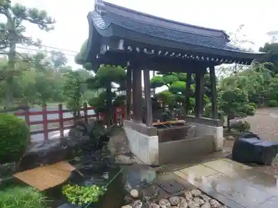 埴生神社の手水舎