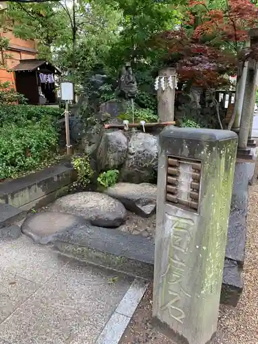 松戸神社の手水舎