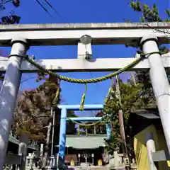 小名浜諏訪神社の鳥居