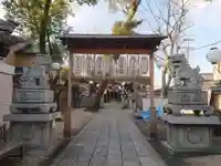 飛鳥神社(富田一色)の狛犬